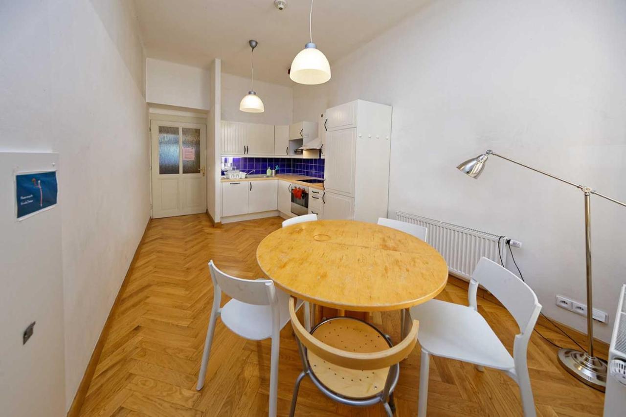 Jiriho Z Podebrad Apartments Prag Eksteriør billede