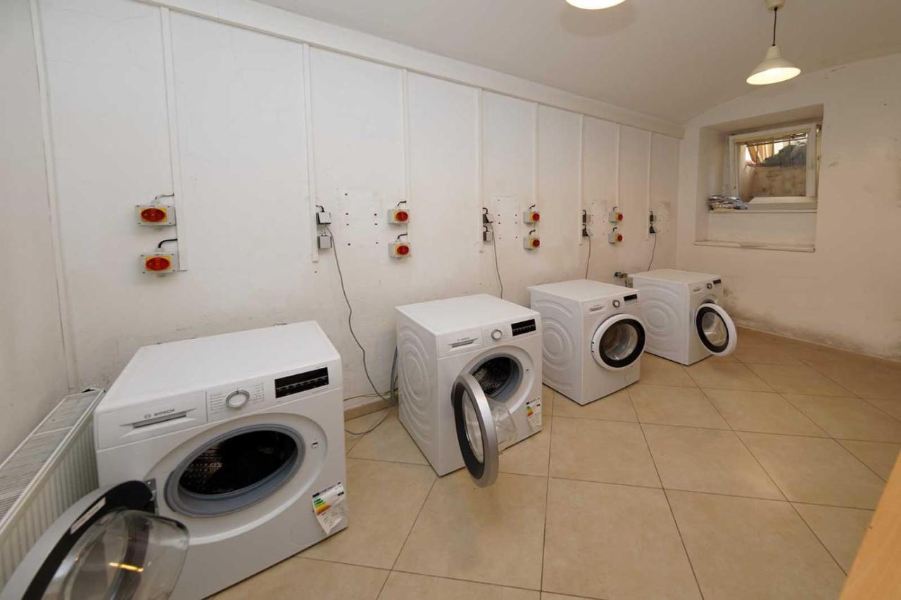 Jiriho Z Podebrad Apartments Prag Eksteriør billede