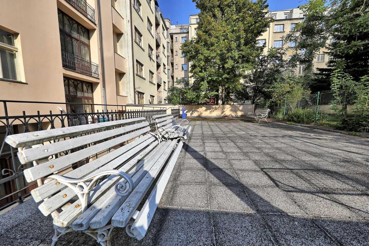 Jiriho Z Podebrad Apartments Prag Eksteriør billede