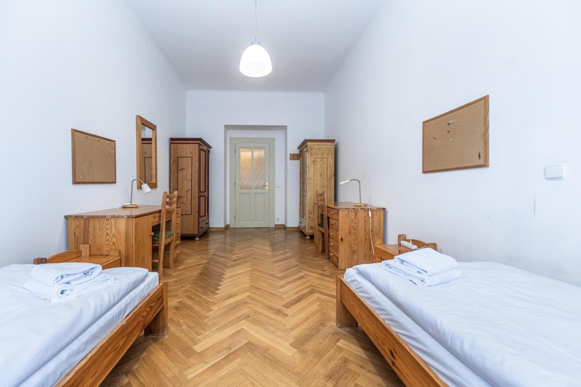 Jiriho Z Podebrad Apartments Prag Eksteriør billede
