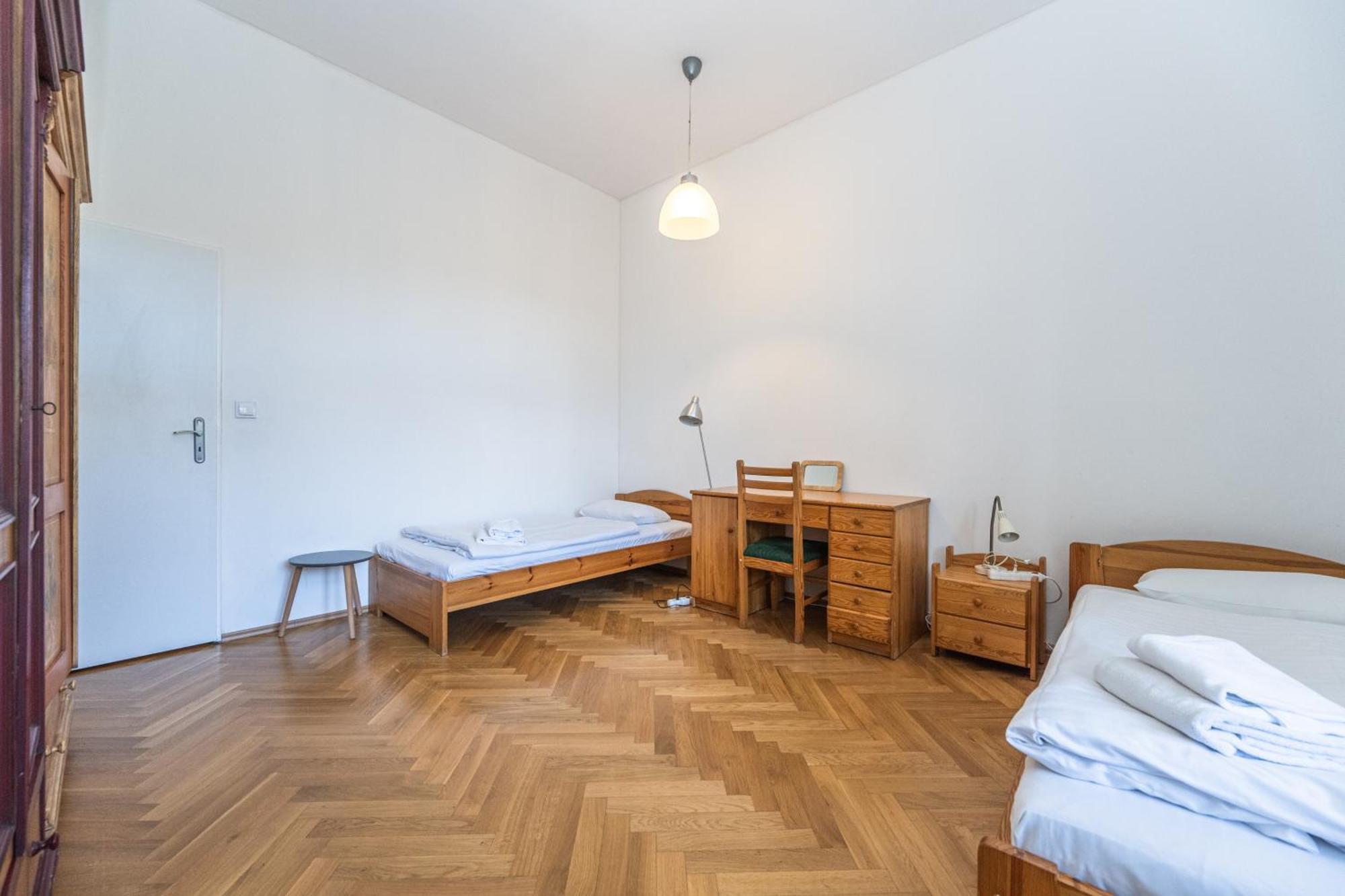 Jiriho Z Podebrad Apartments Prag Eksteriør billede