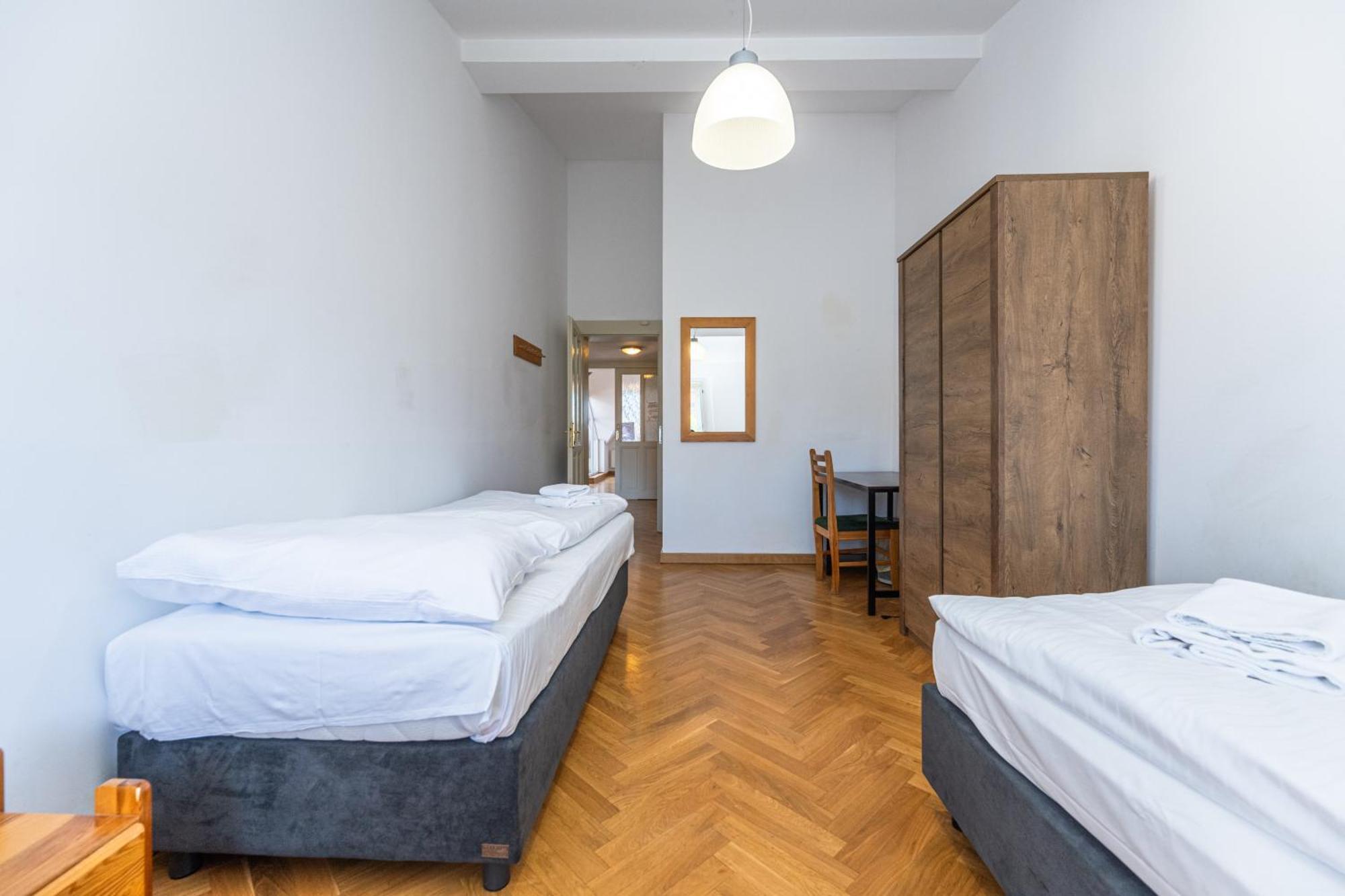 Jiriho Z Podebrad Apartments Prag Eksteriør billede